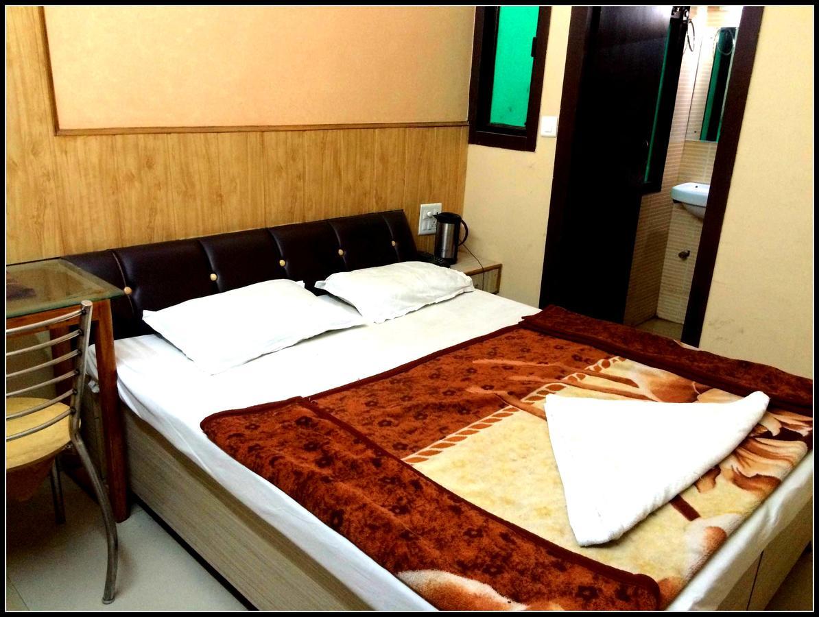 Hotel Shaurya Haridwar Luaran gambar